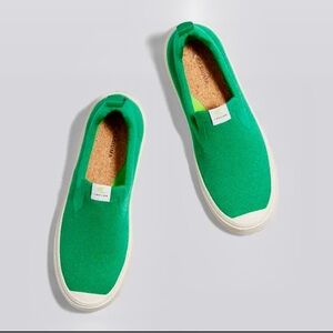 Cariuma IBI SLIP-ON Green Knit Unisex Sneaker Women’s Sz 8, Men’s Sz 6.5